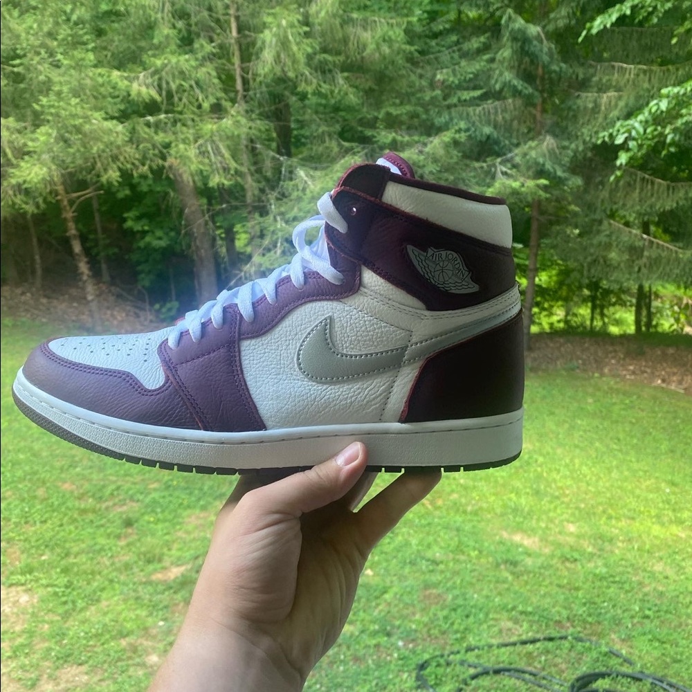 Jordan 1 “Bordeaux”, Worn 2-3x, Size 12, OG All.